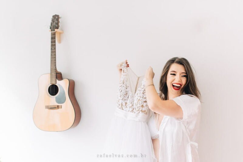 Casamento simples e elegante, casamento simples na igreja, casamento em casa, making of em casa, decoração de casamento simples, fotografia de casamento em santos, fotografia de casamento em igreja, fotógrafo de casamento, fotografo de casamento sp, rafael vaz fotografia