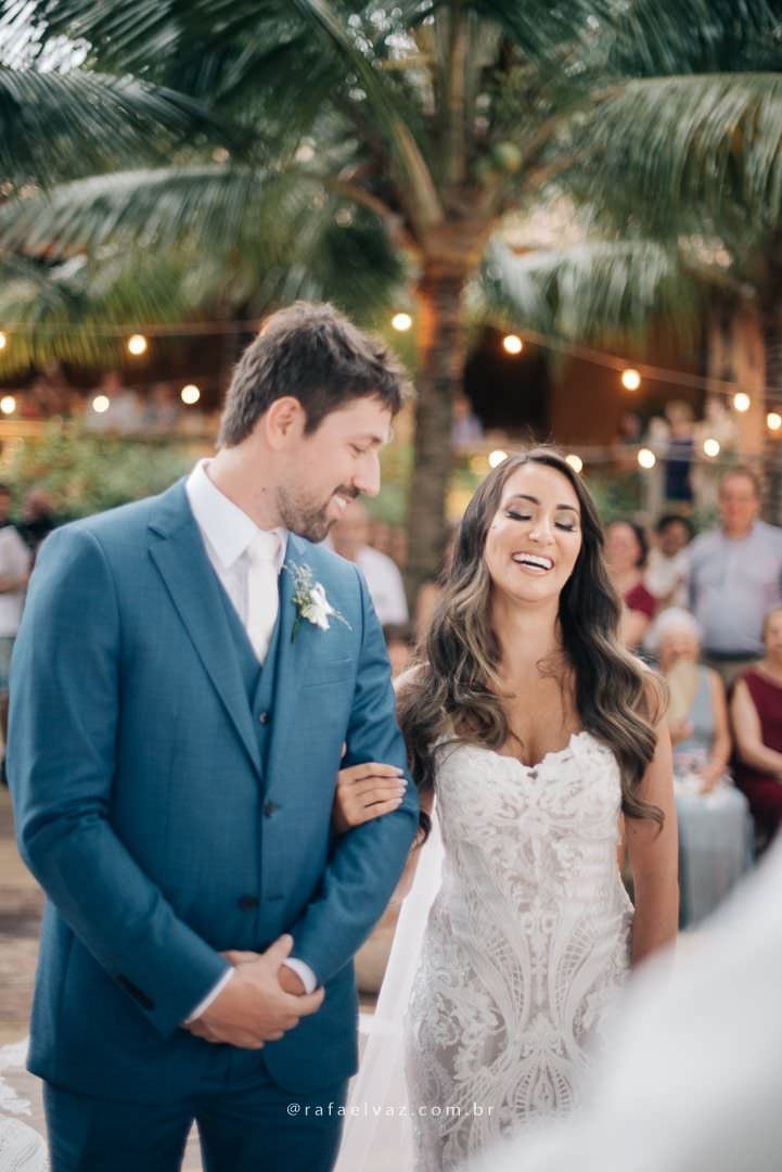 Casamento no Vila Salga, praia, Ilhabela, casamento de dia, pé na areia, ensaio na praia, decoração, fotografia de casamento, sp, noiva, vestido de noiva