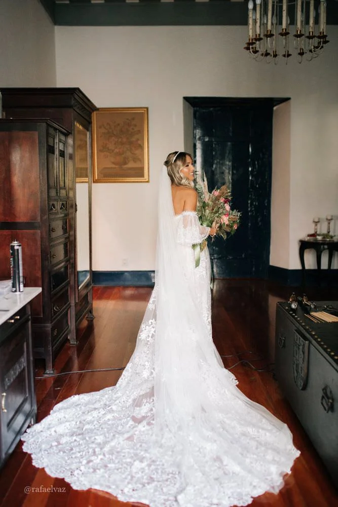 casamento na fazenda fagundes, casamento no campo, casamento de dia, varal de luzes, penteado de noiva, penteado de noiva solto, vestido de noiva, noiva loira,  decoração de casamento no campo, boho, vintage